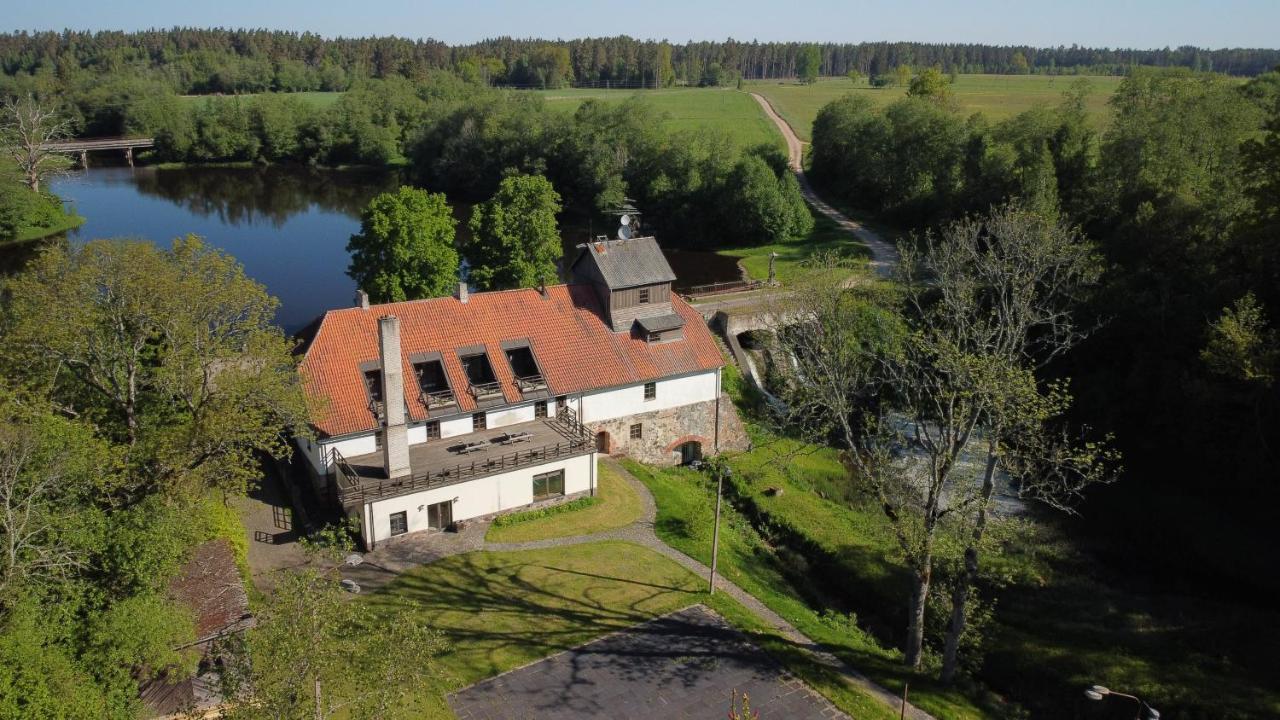 Hotel Viesu nams Vella Dzirnavas Esterno foto